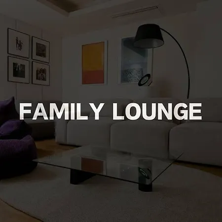 Spacious & Modern Family Retreat