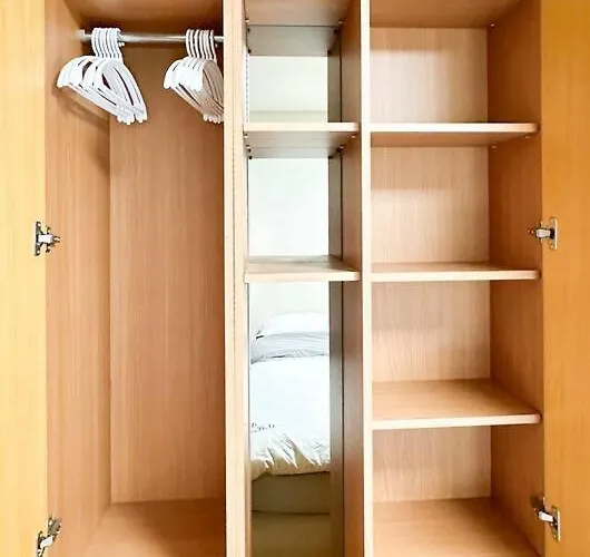 Spacious & Modern Family Retreat Appartement