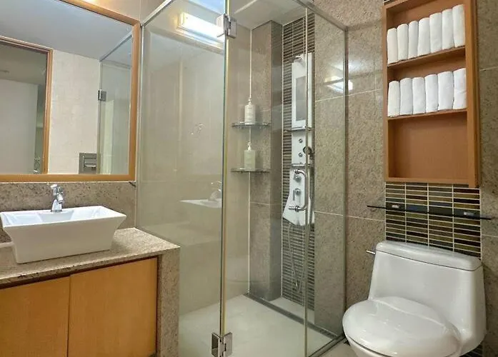 Spacious & Modern Family Retreat Appartement